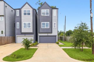 1404 Mansfield Street, Houston, TX 77091