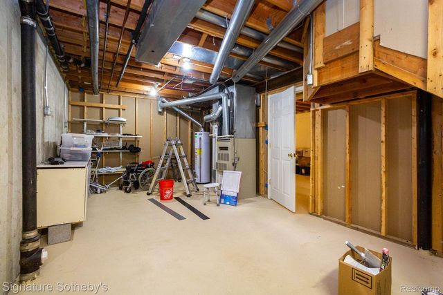 424 Oak Run Court 11, Royal Oak, MI 48073