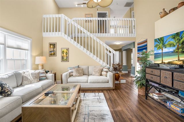 490 10th Place, Vero Beach, FL 32960