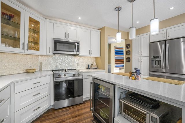 490 10th Place, Vero Beach, FL 32960