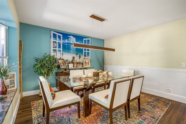 490 10th Place, Vero Beach, FL 32960