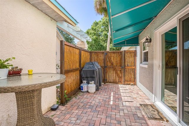 490 10th Place, Vero Beach, FL 32960
