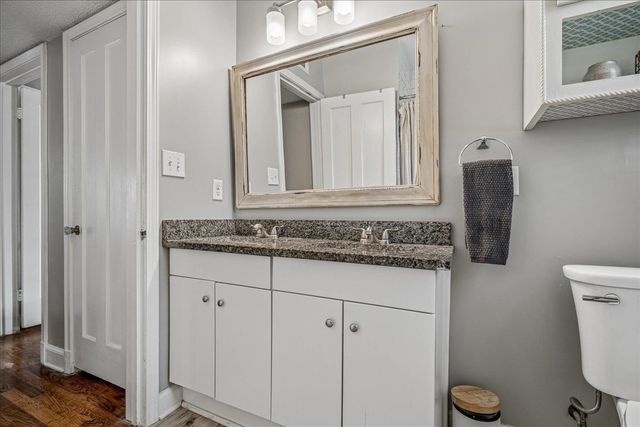 70 S ALICIA RD, Memphis, TN 38112