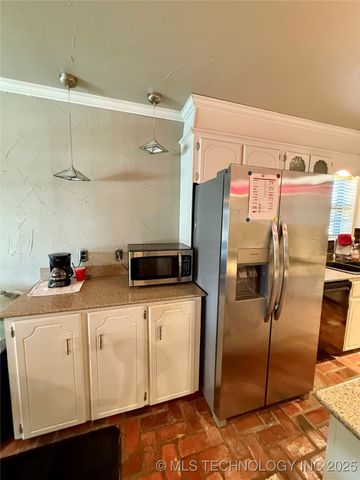 207 Valhalla Drive, Muskogee, OK 74403