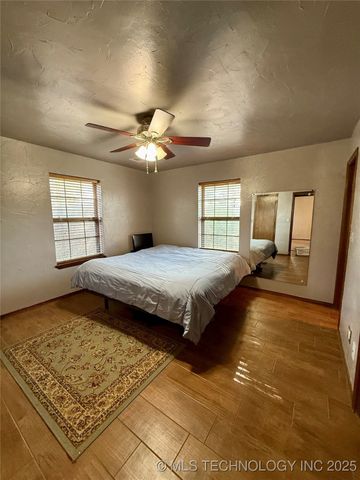 207 Valhalla Drive, Muskogee, OK 74403