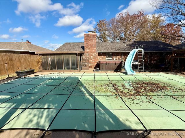 207 Valhalla Drive, Muskogee, OK 74403