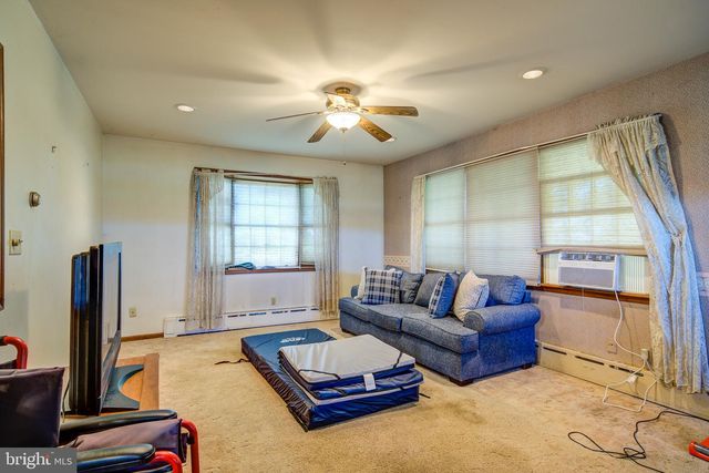 1479 CORNUCOPIA AVE, Vineland, NJ 08361