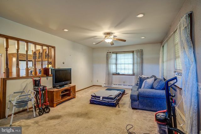 1479 CORNUCOPIA AVE, Vineland, NJ 08361