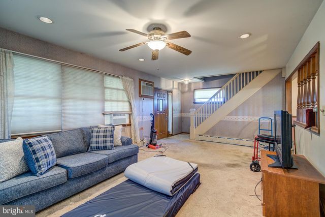 1479 CORNUCOPIA AVE, Vineland, NJ 08361