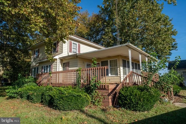 1479 CORNUCOPIA AVE, Vineland, NJ 08361