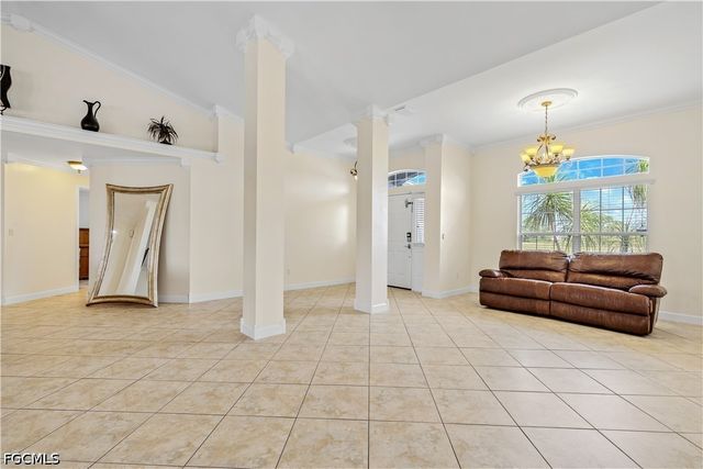 1620 NW 12th ST, Cape Coral, FL 33993