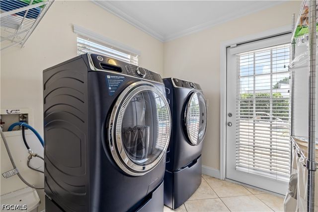 1620 NW 12th ST, Cape Coral, FL 33993