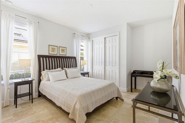 20107 OAK ALLEY DRIVE, Tampa, FL 33647