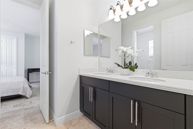 20107 OAK ALLEY DRIVE, Tampa, FL 33647