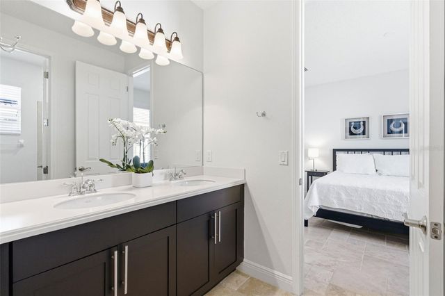 20107 OAK ALLEY DRIVE, Tampa, FL 33647