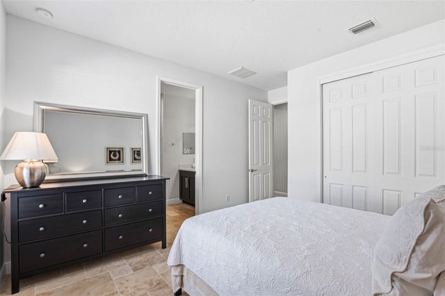 20107 OAK ALLEY DRIVE, Tampa, FL 33647