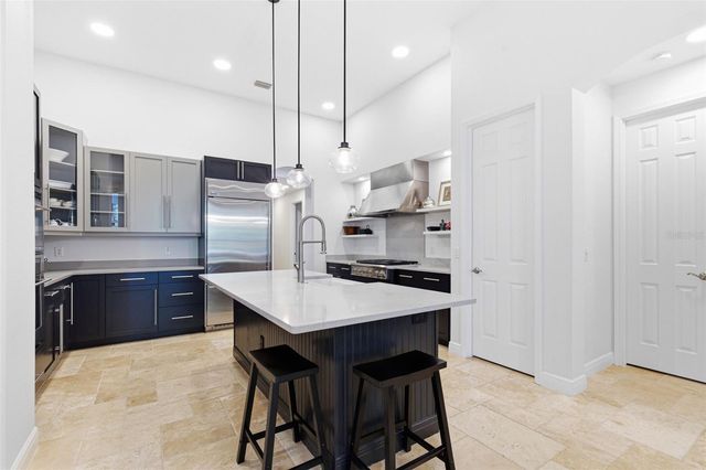 20107 OAK ALLEY DRIVE, Tampa, FL 33647