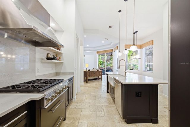 20107 OAK ALLEY DRIVE, Tampa, FL 33647