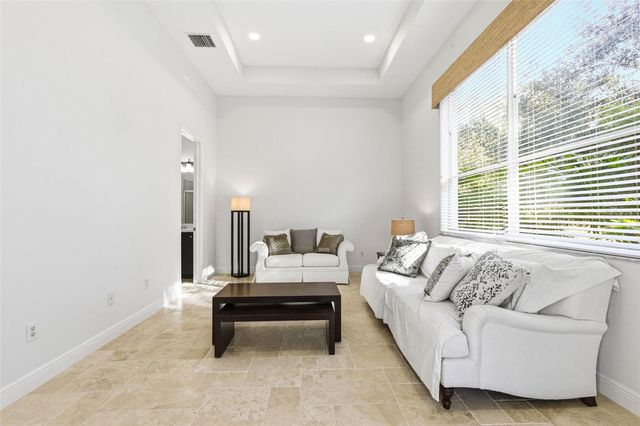 20107 OAK ALLEY DRIVE, Tampa, FL 33647