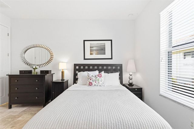 20107 OAK ALLEY DRIVE, Tampa, FL 33647