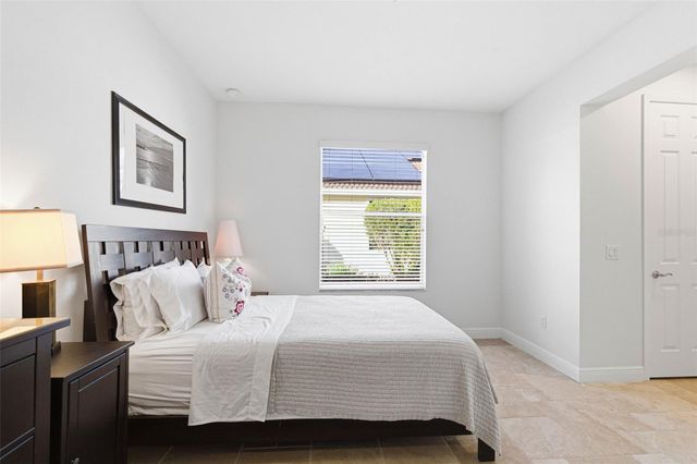 20107 OAK ALLEY DRIVE, Tampa, FL 33647