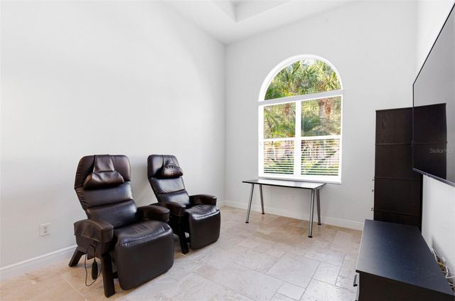 20107 OAK ALLEY DRIVE, Tampa, FL 33647