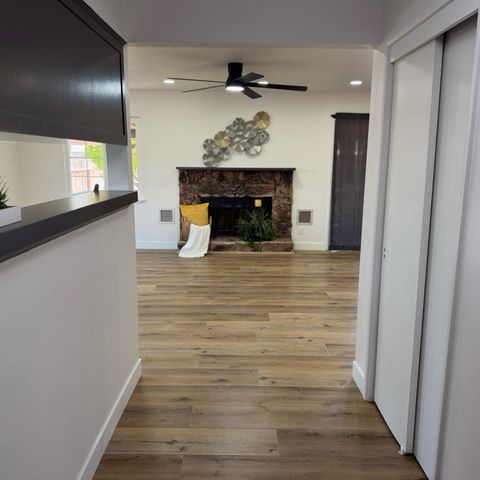 1830 W 5th Street, Madera, CA 93637
