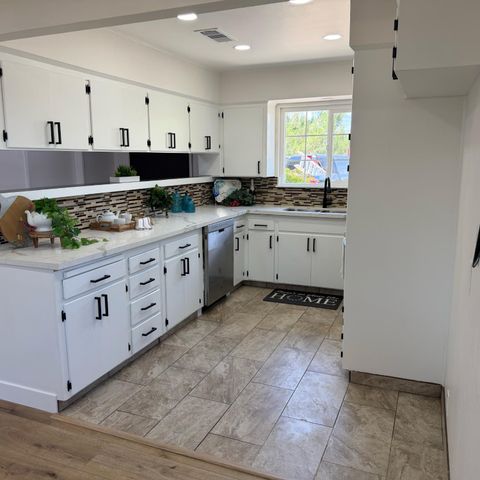 1830 W 5th Street, Madera, CA 93637