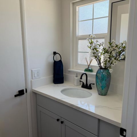 1830 W 5th Street, Madera, CA 93637