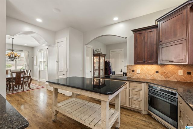 308 STONE BROOK CIRCLE, Hoover, AL 35226