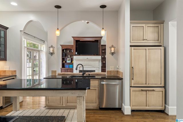 308 STONE BROOK CIRCLE, Hoover, AL 35226