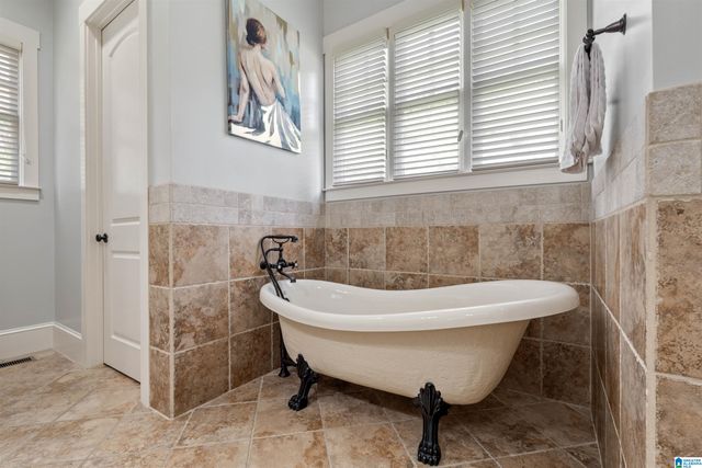 308 STONE BROOK CIRCLE, Hoover, AL 35226