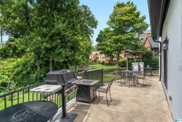 308 STONE BROOK CIRCLE, Hoover, AL 35226