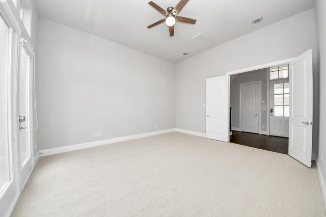 2004 Lou Ellen Lane C, Houston, TX 77018