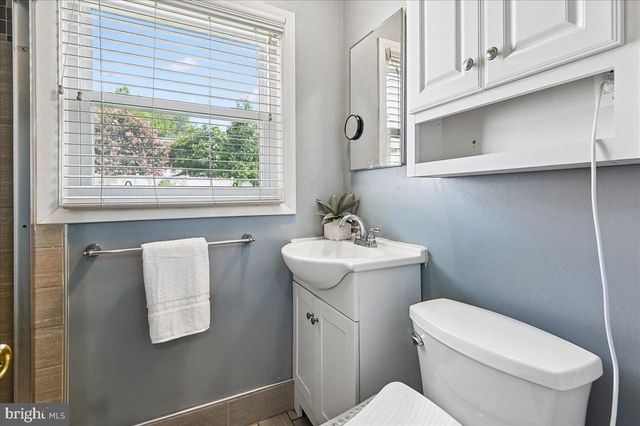 2615 KENNISON LN, Bowie, MD 20715