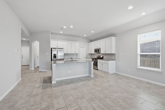 1610 Misty Elm St, San Antonio, TX 78245