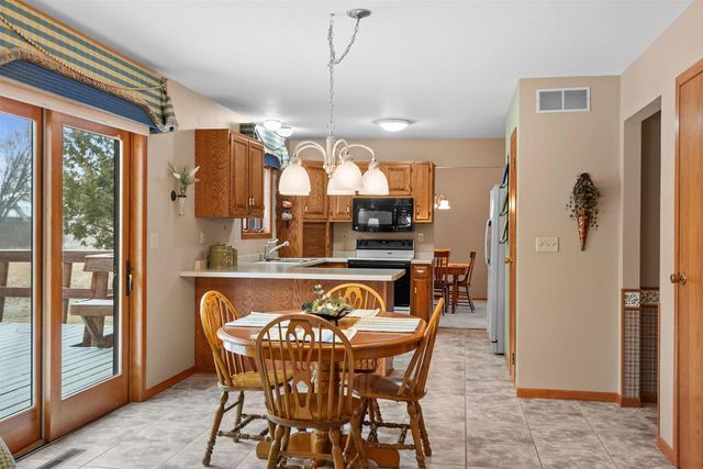 751 KARBERG LANE, Port Edwards, WI 54469