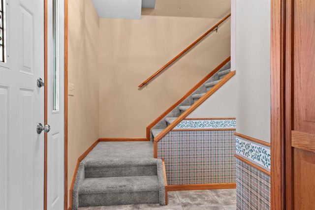 751 KARBERG LANE, Port Edwards, WI 54469