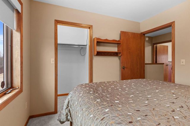 751 KARBERG LANE, Port Edwards, WI 54469