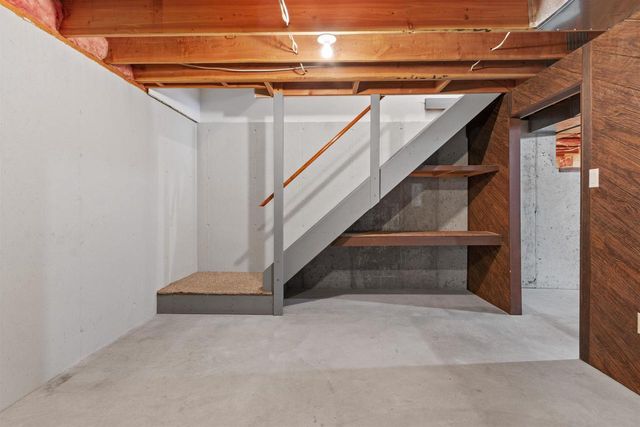 751 KARBERG LANE, Port Edwards, WI 54469