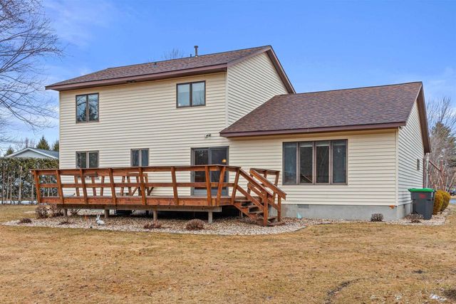 751 KARBERG LANE, Port Edwards, WI 54469