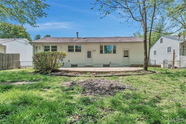 765 Babler Drive, Florissant, MO 63031