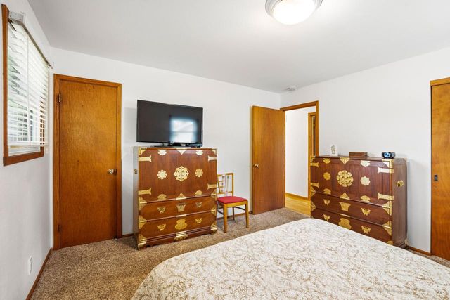 2725 Red Maple COURT, Racine, WI 53402