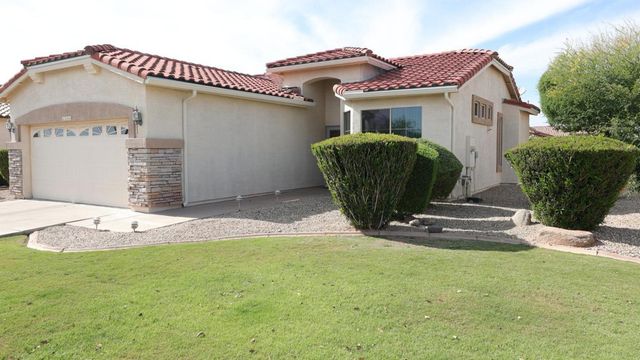 4554 E Strawberry Drive, Gilbert, AZ 85298