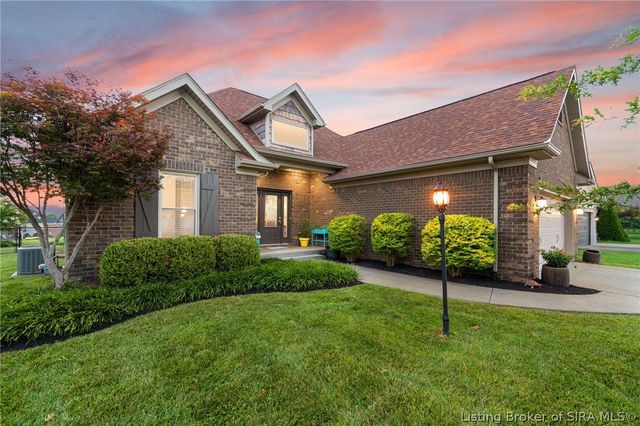 2919 Chestnut Eagle Ridge, Jeffersonville, IN 47130