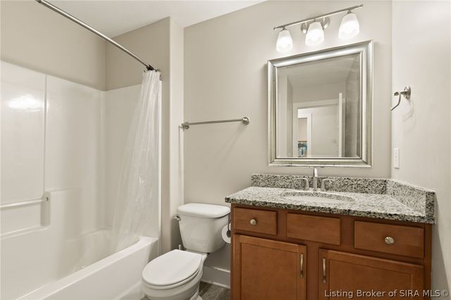 2919 Chestnut Eagle Ridge, Jeffersonville, IN 47130