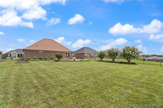 2919 Chestnut Eagle Ridge, Jeffersonville, IN 47130