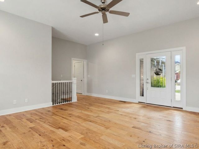 2919 Chestnut Eagle Ridge, Jeffersonville, IN 47130
