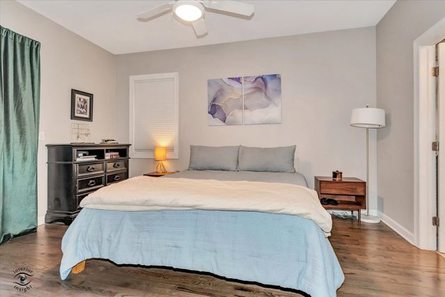 3640 N Damen Avenue 1, Chicago, IL 60618