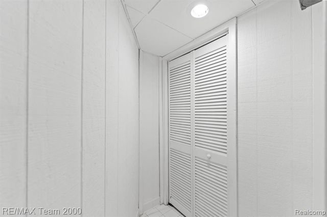 22624 Rio Vista Street, Saint Clair Shores, MI 48081